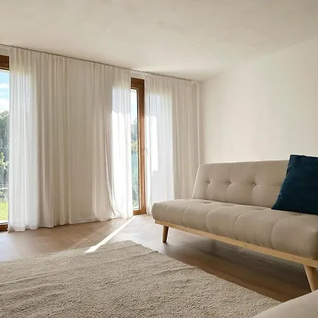 Cozy Nordic-style Retreat In * Magreglio