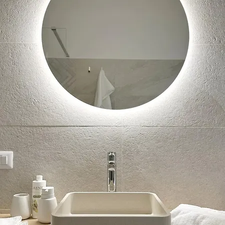 Cozy Nordic-style Retreat In Holiday home Magreglio
